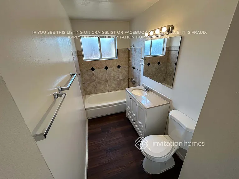 2928 W San Juan Ave — Photo 7