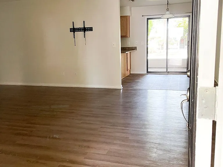 4 Black Jack Cir — Photo 3