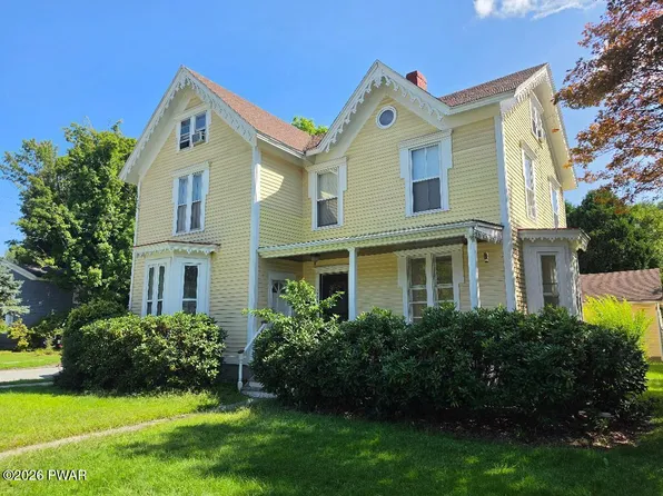 1423 N Main St, Honesdale, PA 18431