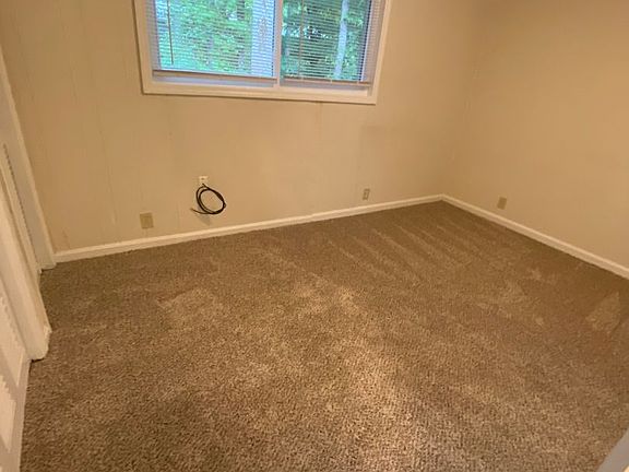 3rd image of 100 Bellwood Ave #24