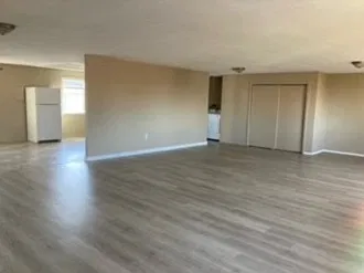 4917 N Pearl St — Photo 3