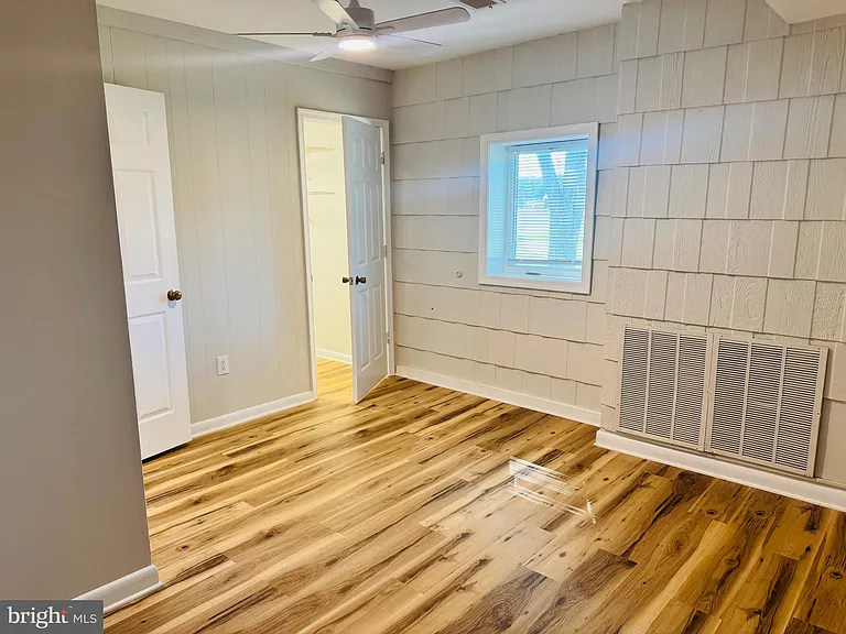 17802 Piney Point Rd — Photo 31