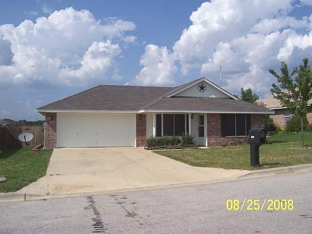 1st image of 3403 Churchhill Dr