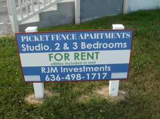 425 W Service Rd N APT 4, Wright City, MO 63390