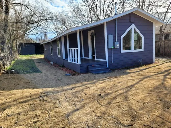 709 E 4th Ave, Corsicana, TX 75110