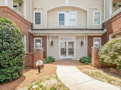 100 Northbrook Dr APT 104, Raleigh, NC, 27609