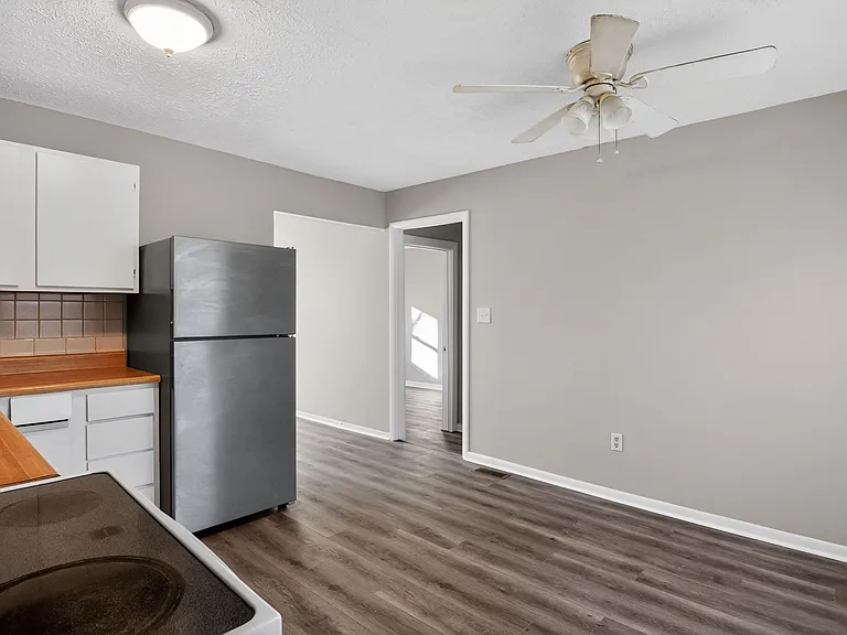 2707 Heatherlea Ct — Photo 19