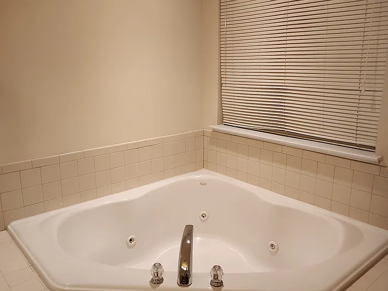 5003 Edenvale Ct — Photo 12