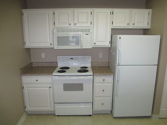 3rd image of 12814 Ironstone Way #11201