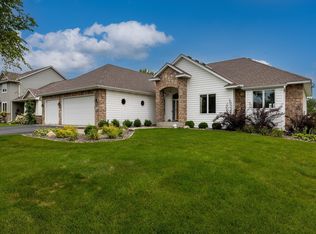 6470 Stella Ln, Lino Lakes, MN 55038