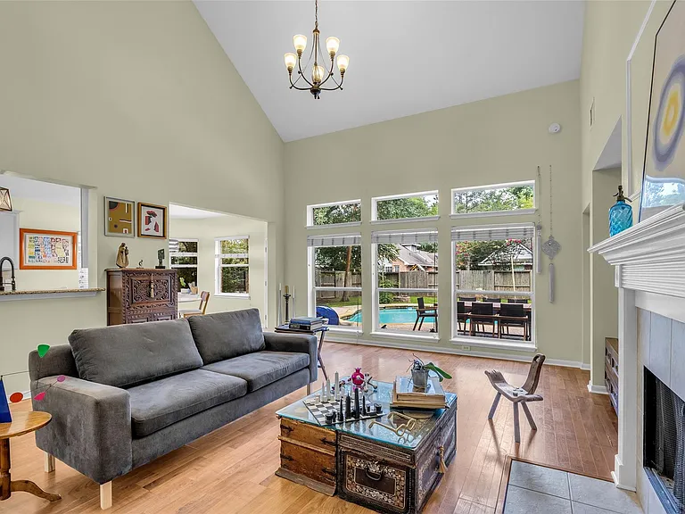 119 N Westwinds Cir — Photo 25