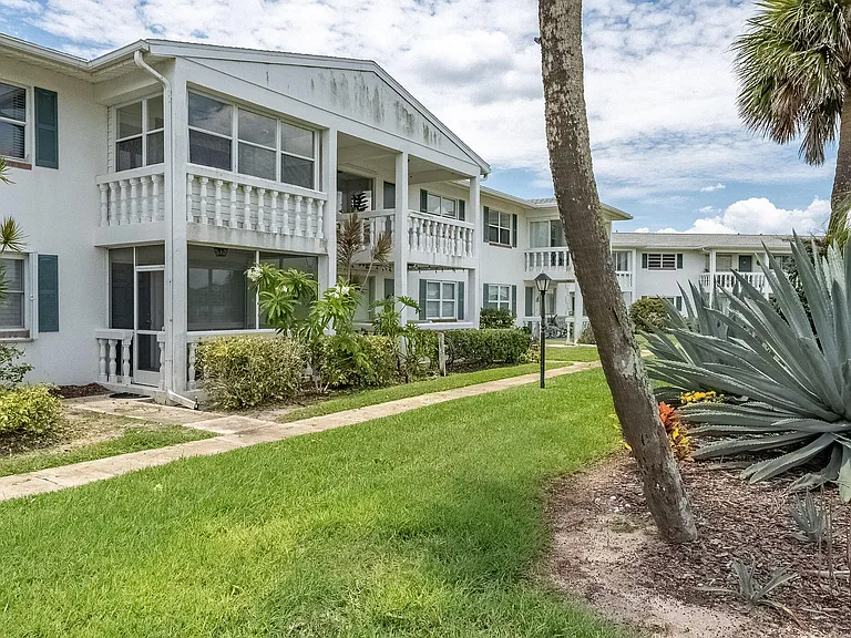 2186 Highway A1A #B7-unit B7 — Photo 36