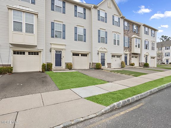2nd image of 405 Susquehanna St #1205