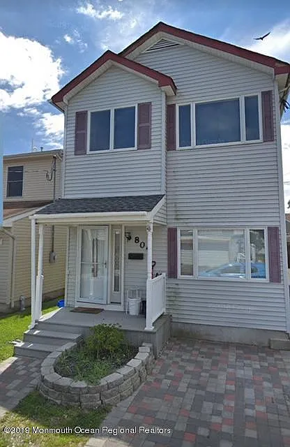 804 7th St photo 1