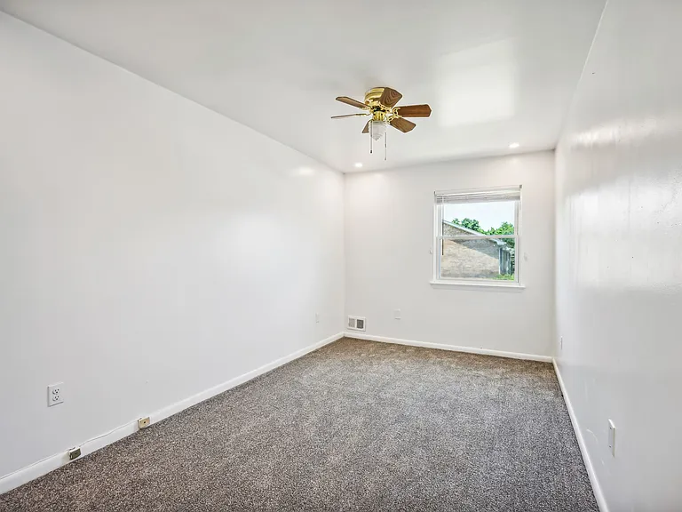 3019 Sunset Ln — Photo 27