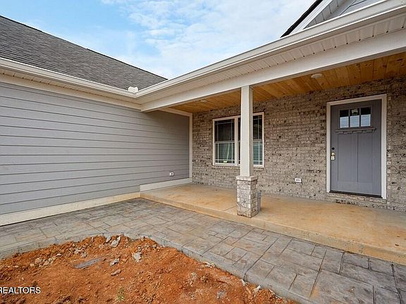 3rd image of 398 Harleys Ridge Rd