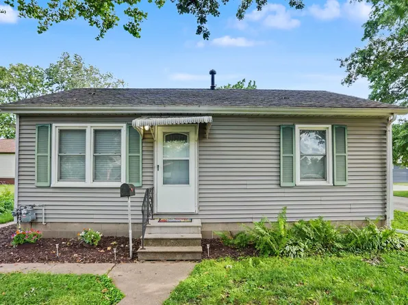 4612 26th Ave, Moline, IL 61265