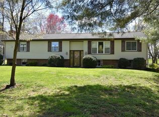 4122 New Castle Rd, Pulaski, PA 16143