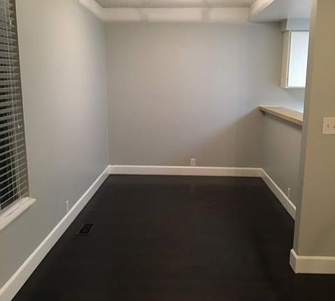 Dining room without furniture