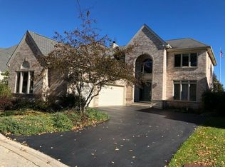 42 Holabird Loop, Highwood, IL 60040