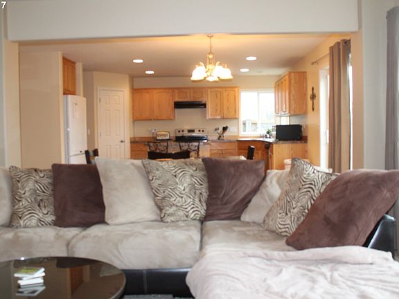 5th image of 4221 NE 166th Ave