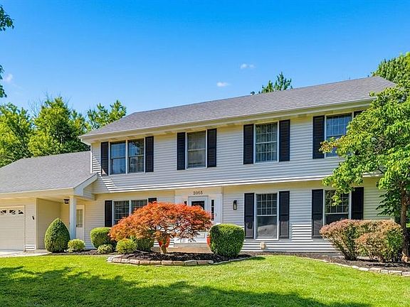 2nd image of 2055 Meadowbrook Way Dr