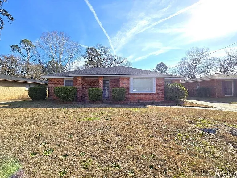 426 Stroll Dr — Photo 5