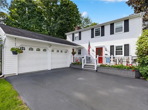 207 Riverdale Rd, Liverpool, NY 13090