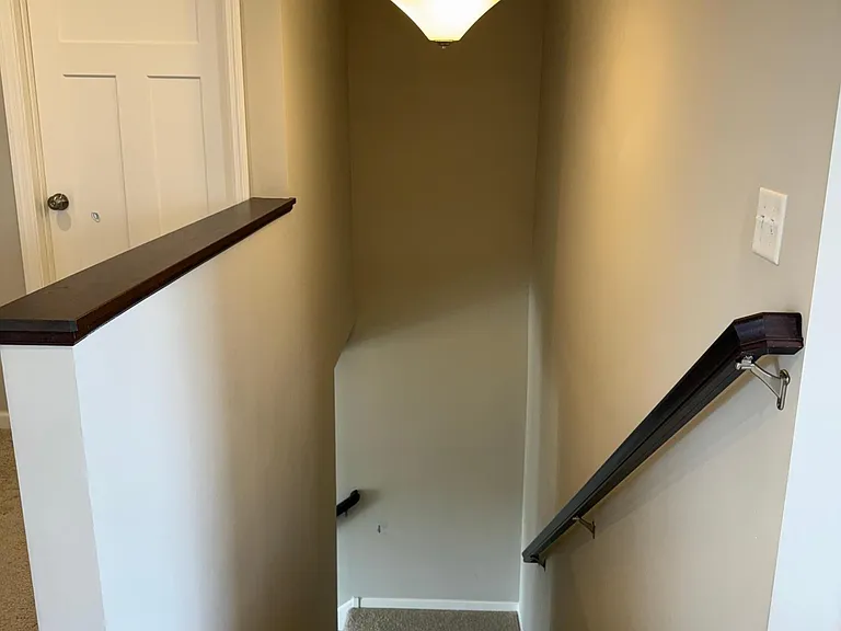 1866 Spring Creek Dr — Photo 9
