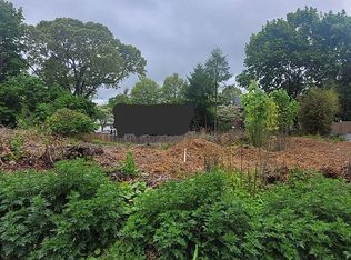 Walnut Rd, Kings park, NY 11754