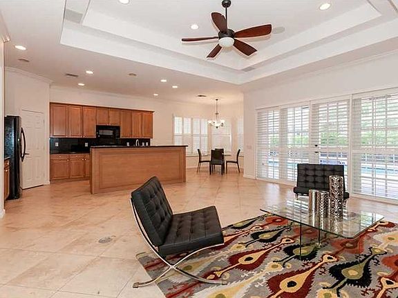 WESTON HILLS COUNTRY CLUB / HARBOR VIEW HOME FOR SALE