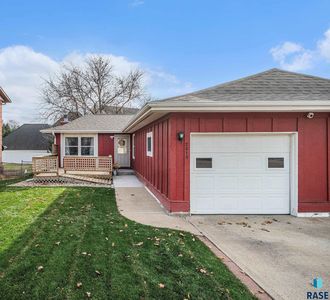 2815 E Klondike Trl, Sioux Falls, SD, 57103