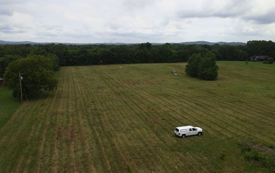 2nd image of 736 Baker Rd Lot 1