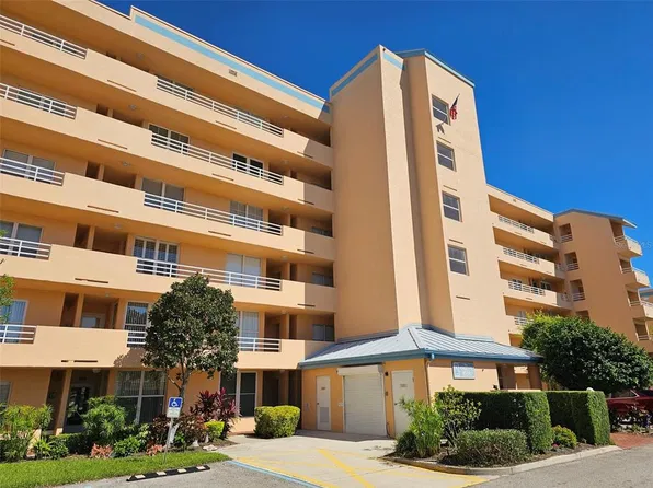 4550 Pinebrook Cir APT 205, Bradenton, FL 34209