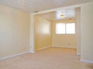 1020 N Nalder St, Layton, UT 84040