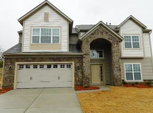 15017 Brannock Hills Dr, Charlotte, NC 28278