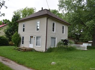 402 N Shiawassee St, Bancroft, MI 48414