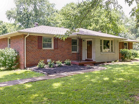 2nd image of 2920 Donna Hill Dr