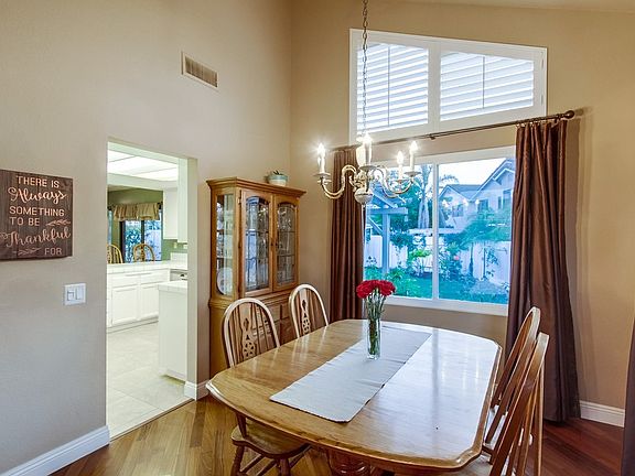 4th image of 8817 Greenberg Way