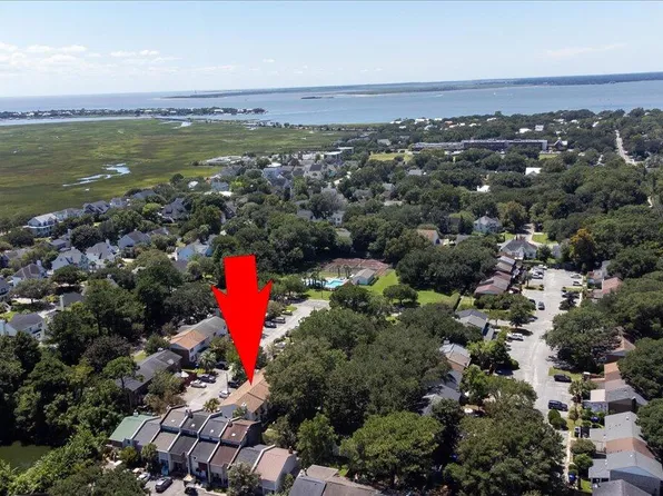 737 Harbor Ln, Mount Pleasant, SC 29464