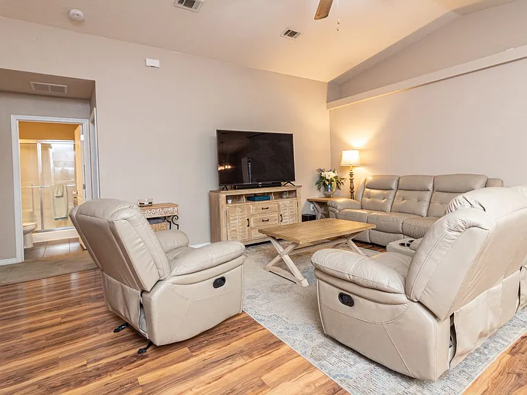 2350 Duncan Ridge Dr — Photo 9
