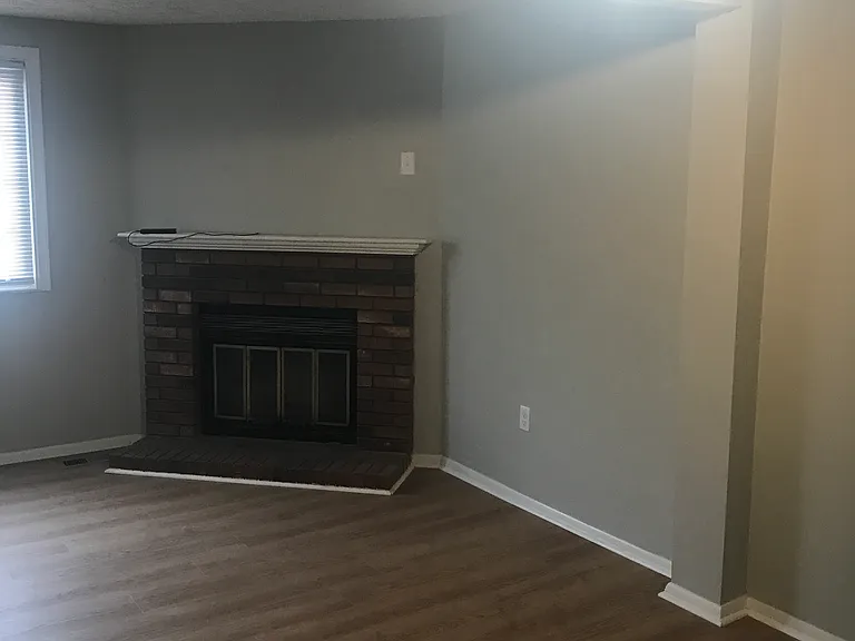 5811 Rowanberry Dr #5811 — Photo 7