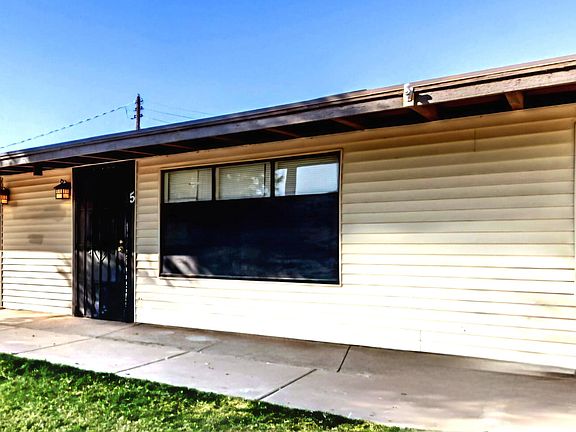 2nd image of 7508 W ORANGEWOOD Avenue