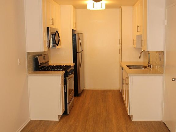 5th image of 12320 Texas Ave #2