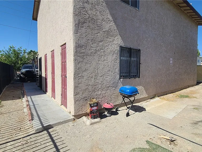 3117 E Carey Ave #3 — Photo 19