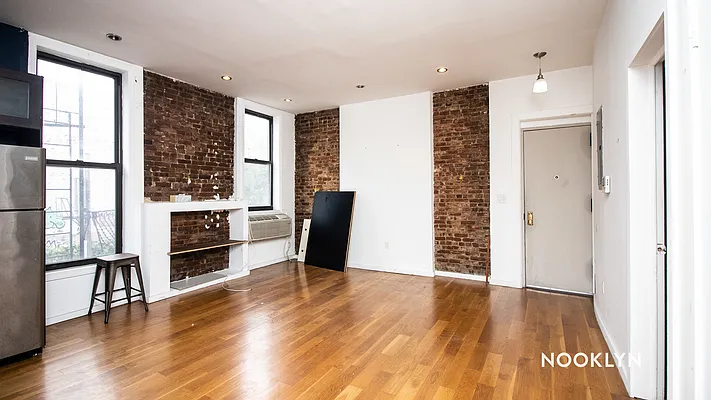 Rented by Nooklyn NYC LLC | media 3