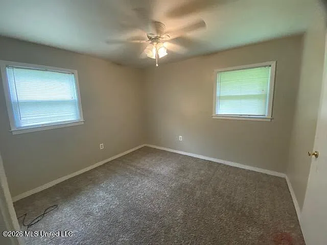 420 Champlin St — Photo 12