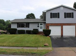 528 Braxton Pl E, Westerville, OH 43081