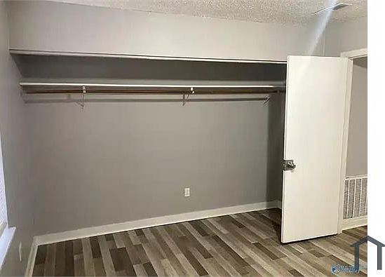 4th image of 4128 Penny St SW APT D