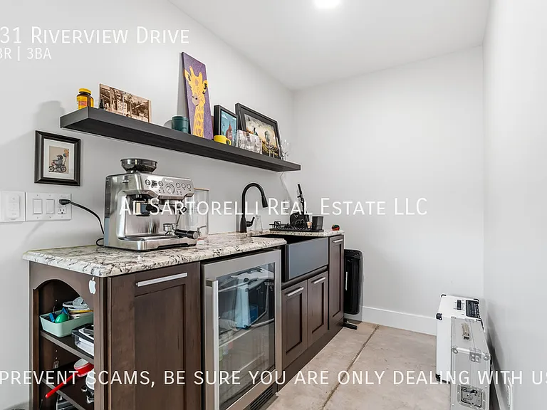 431 Riverview Dr — Photo 28